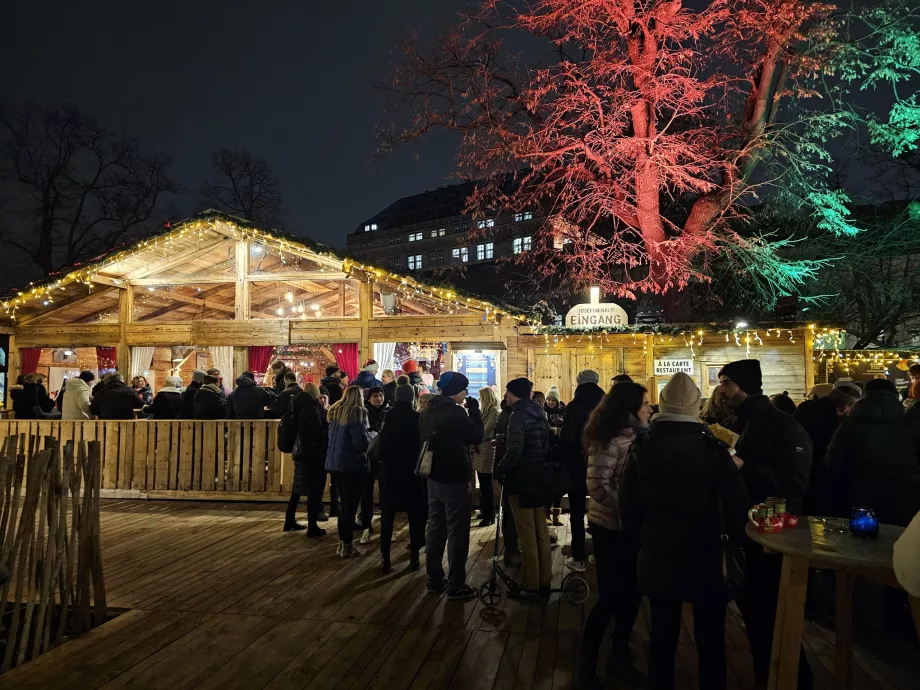 Christmas market on the university campus