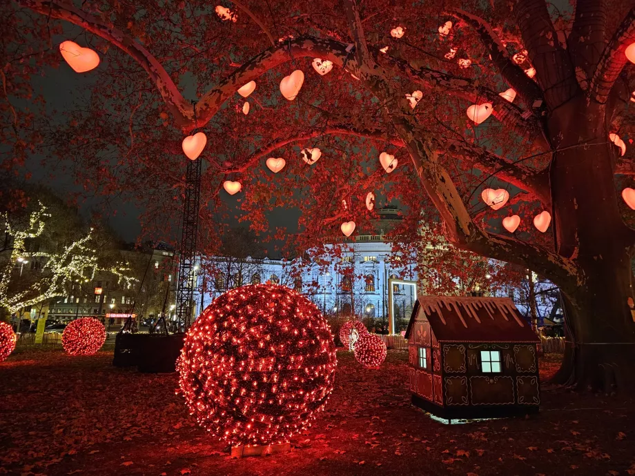 Christmas market in front of the town hall