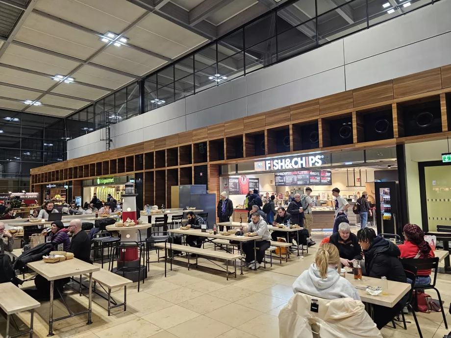 Food Court, transit section