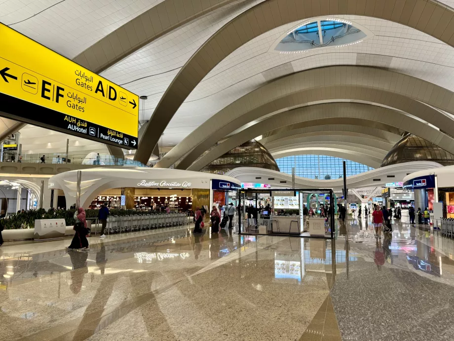 Abu Dhabi Airport Terminal