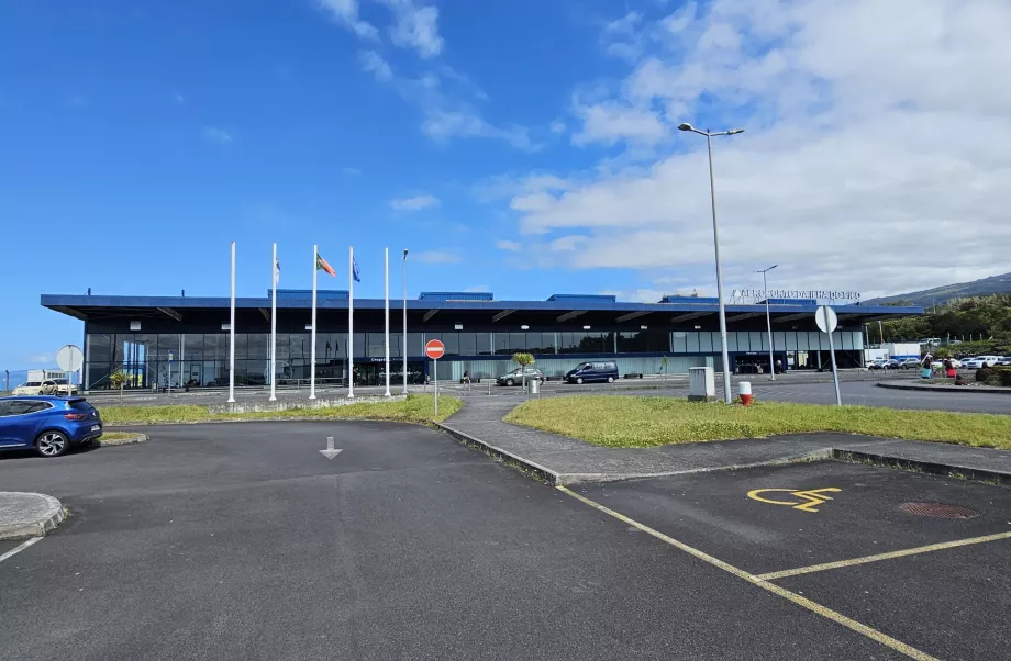 Pico Airport Terminal