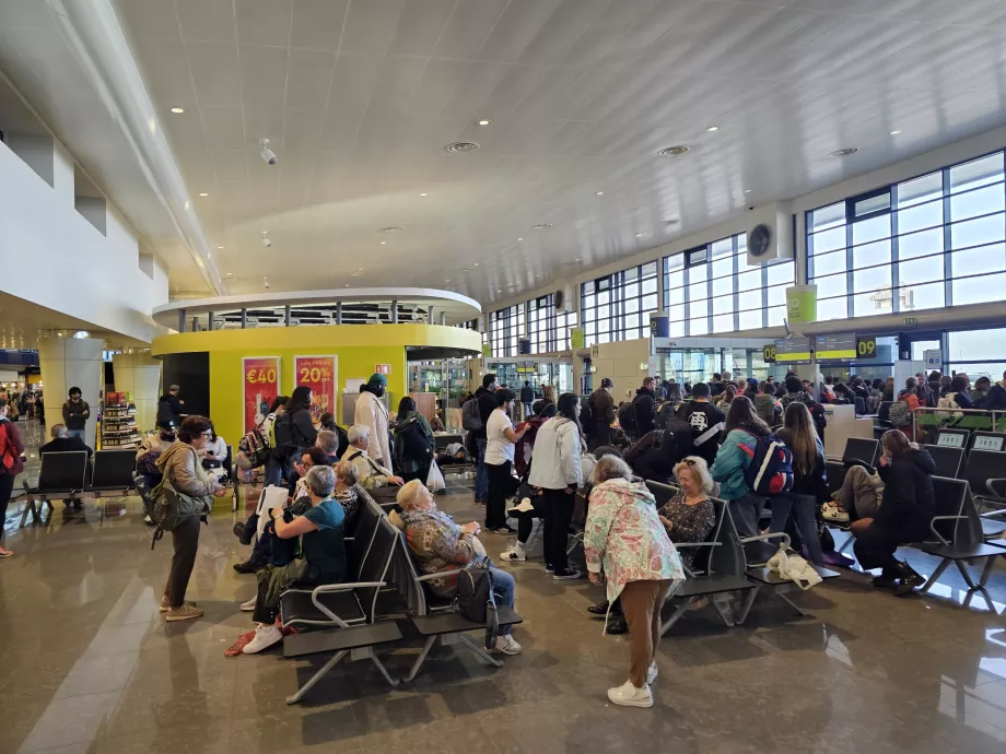 Ponta Delgada Airport transit area