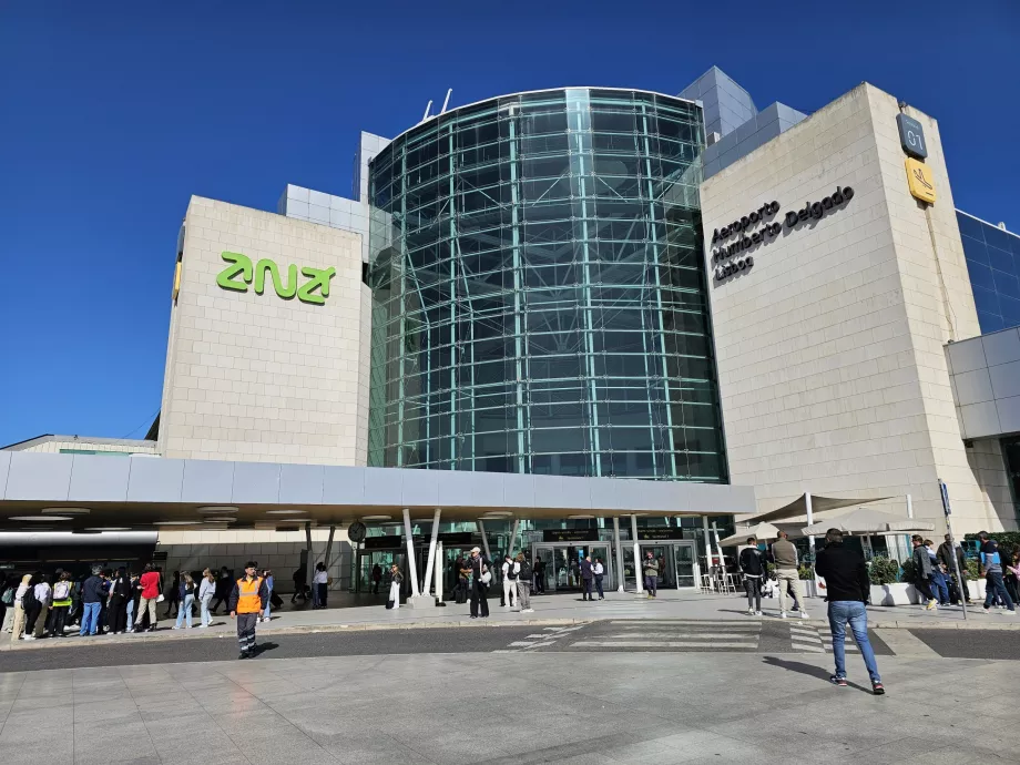 Terminal 1, Lisbon Airport