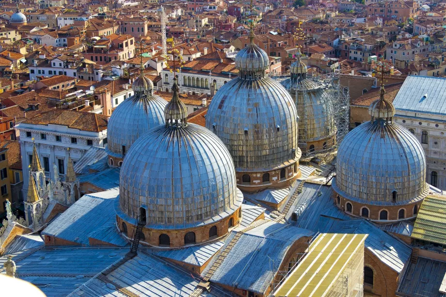 The dome of the basilica