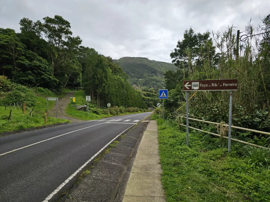 Start of the walking trail at the car park