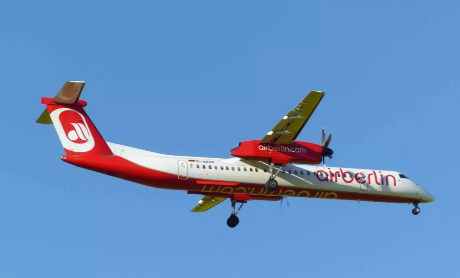 Air Berlin - De Havilland DHC-4