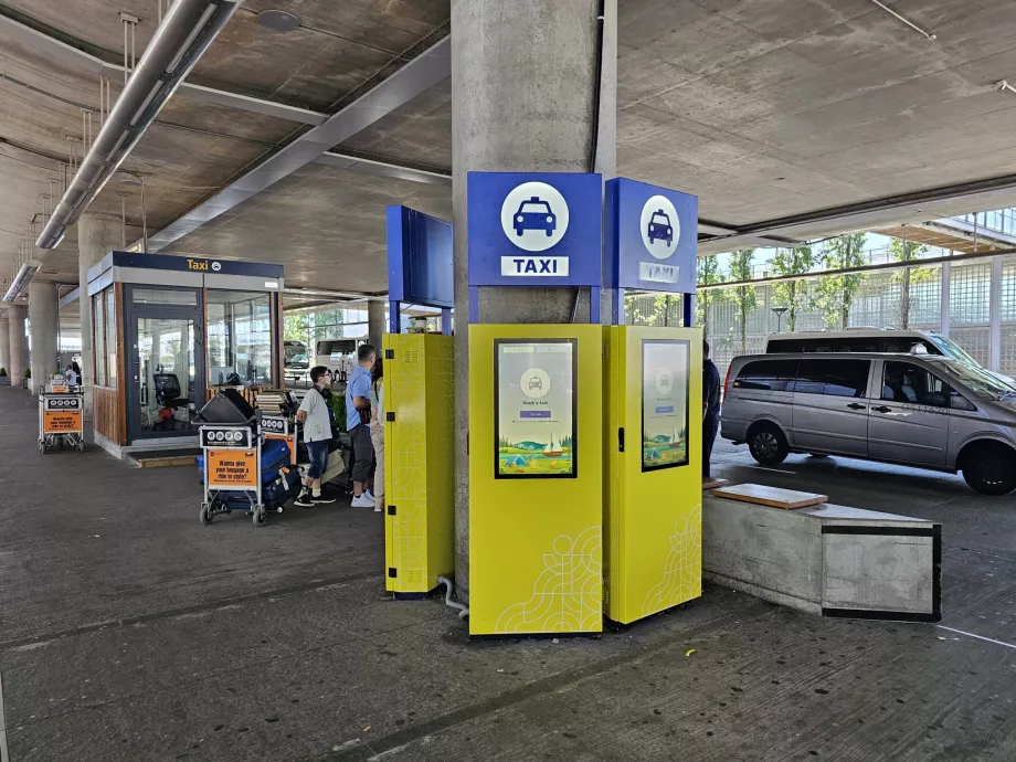 Kiosk to order a taxi