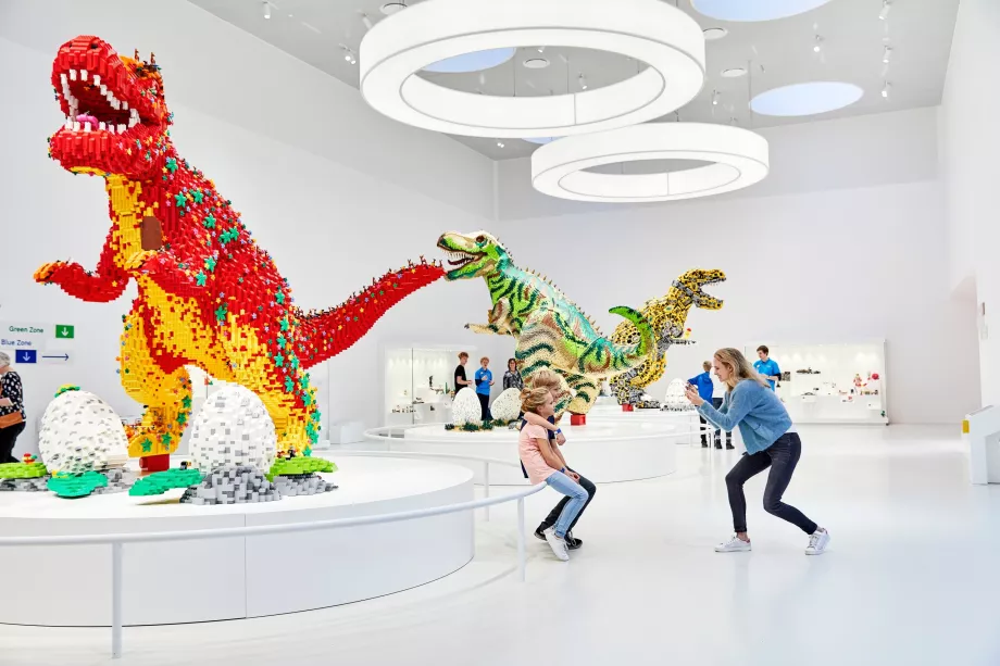 Lego House Dinosaur