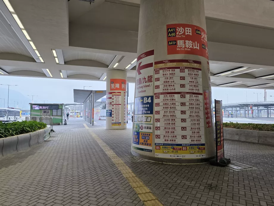 The way to the bus stops, HZMB Hong Kong