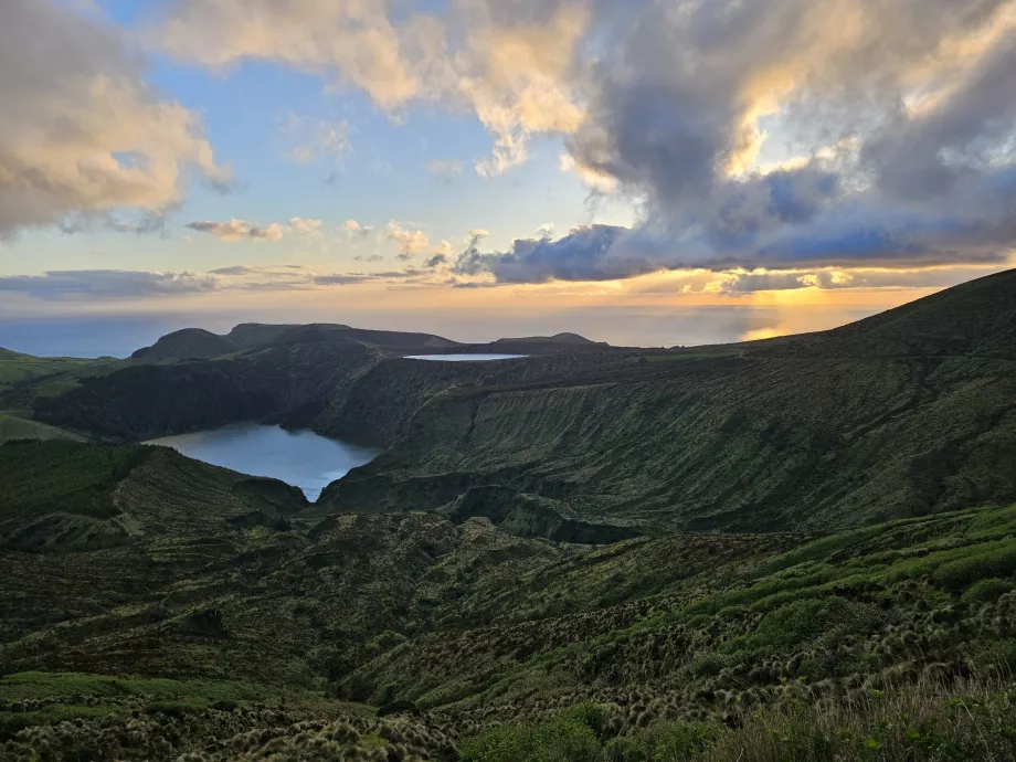 Miradouro Lagoas Funda e Rasa at sunset