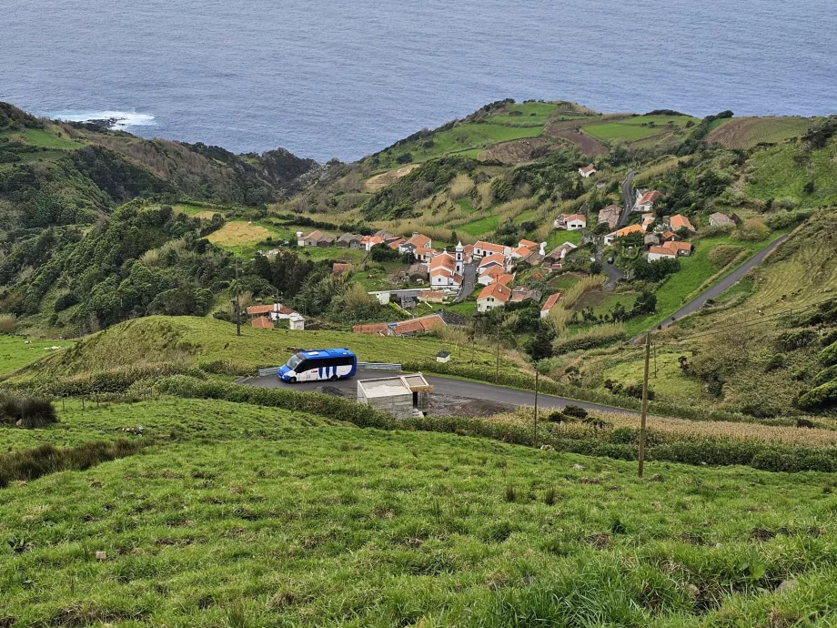 Bus over Lajedo village