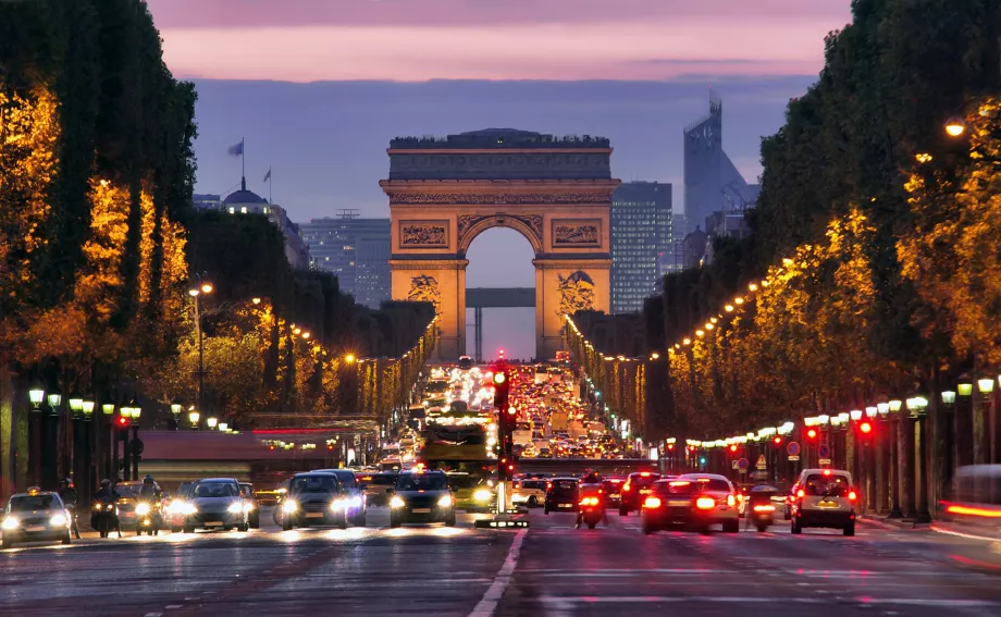 Champs Elysees at night