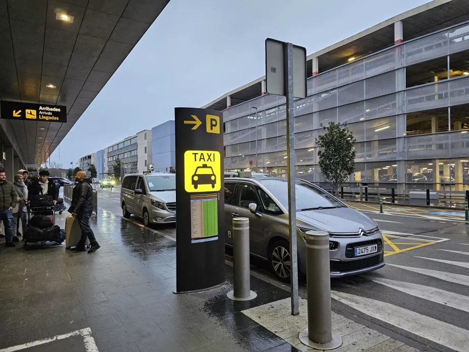 Taxi rank outside Girona Airport