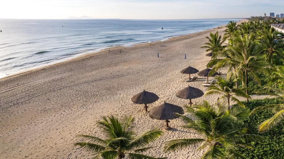 Non Nuoc Beach, Da Nang, Vietnam