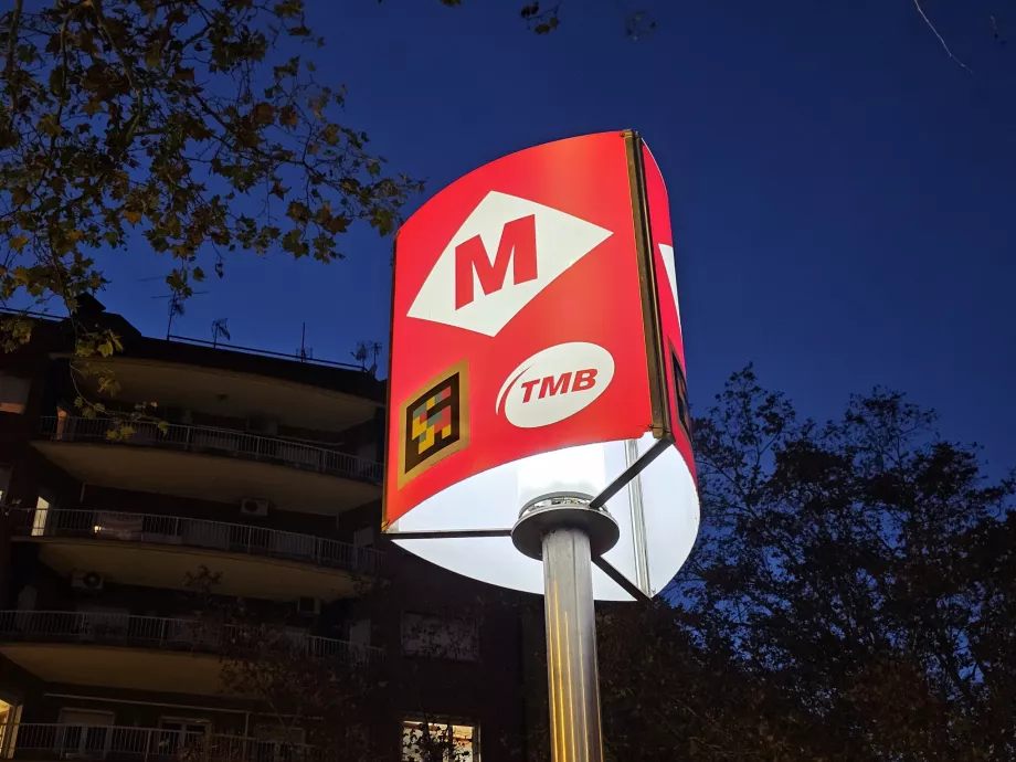 Marking the entrance to the metro