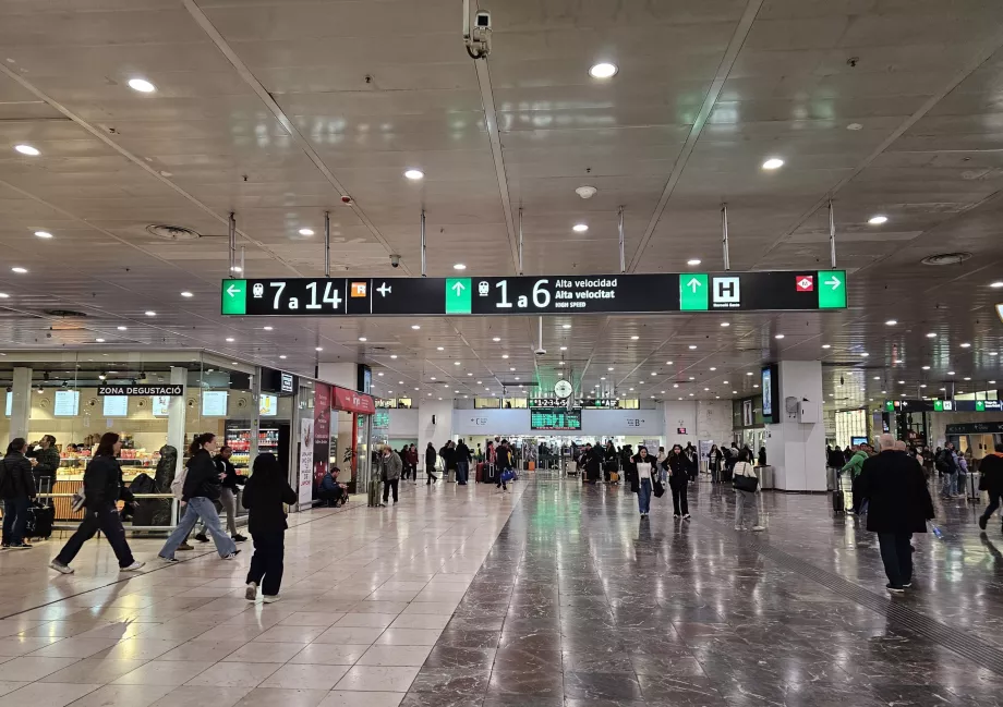 Barcelona-Sants railway station