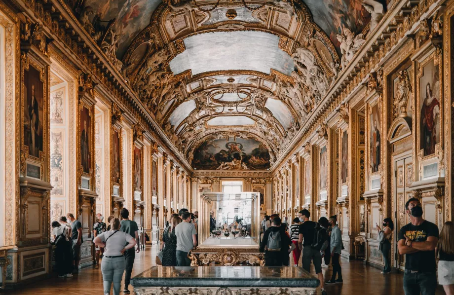 Louvre