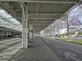 Lufthansa CityBus stop in front of Terminal 1
