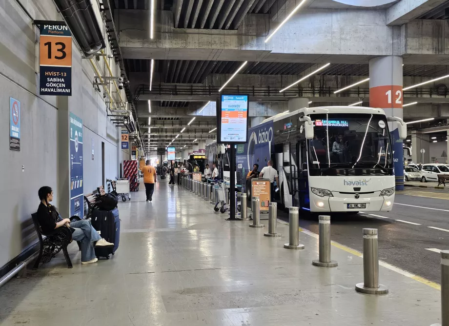 Bus from Istanbul Airport to Sabiha Gokcen Airport