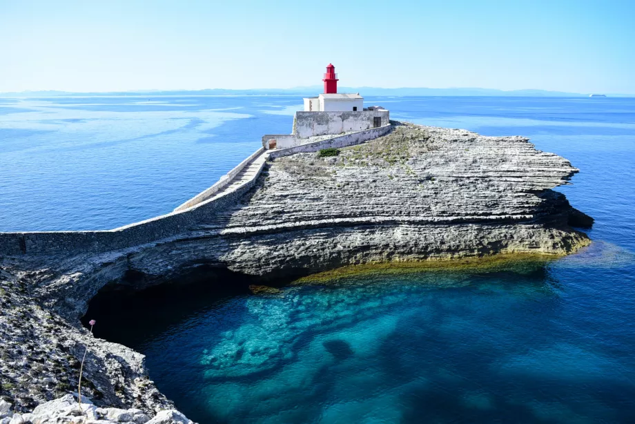 Lighthouse Madonetta