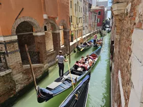Gondolas on the Rio de Vin Canal