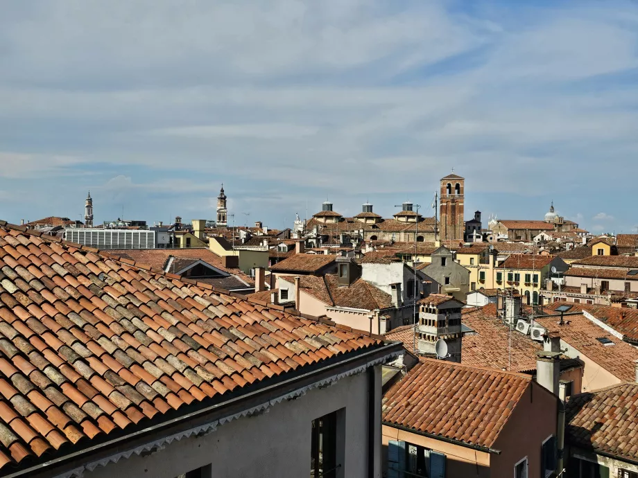 View from Palazzo Contarini del Bovolo