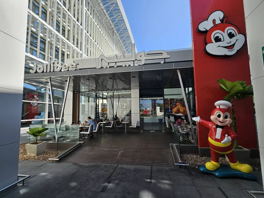 Jollibee, public part