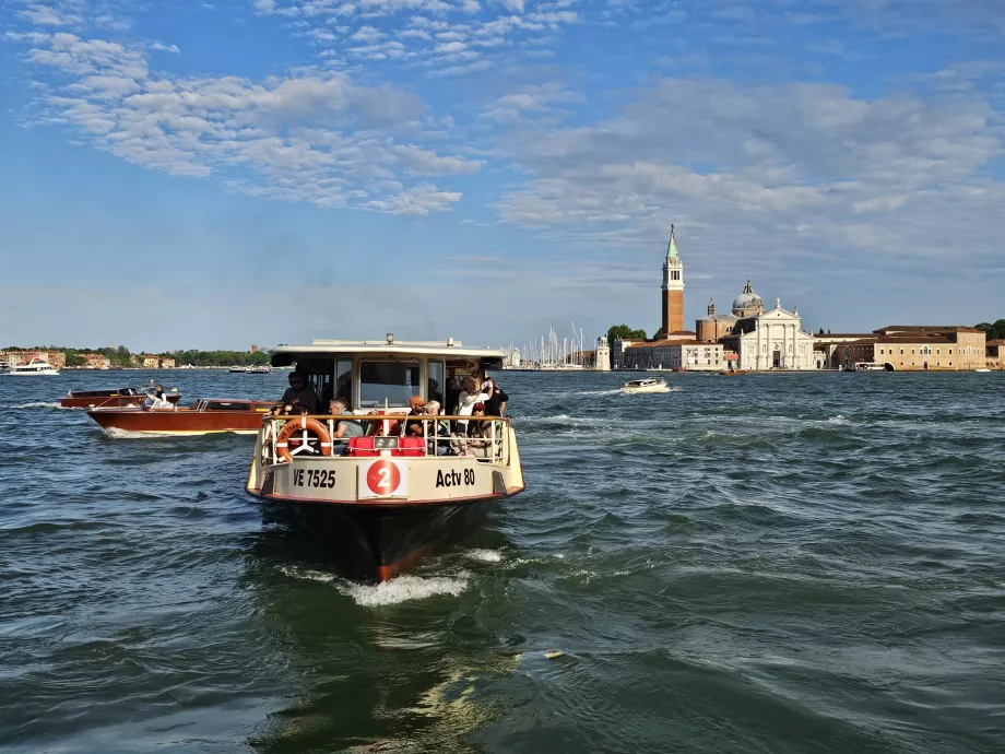 Vaporetto at Piazza San Marco