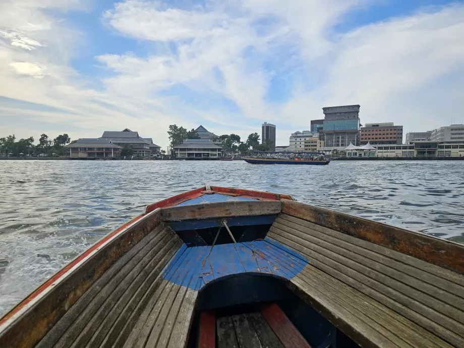 The trip by boat from Kampong Ayer