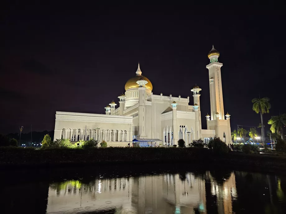 Mosque of Omar Ali Saifuddien