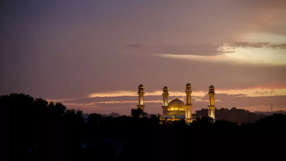 Jame Asr Hasanil Bolkiah Mosque