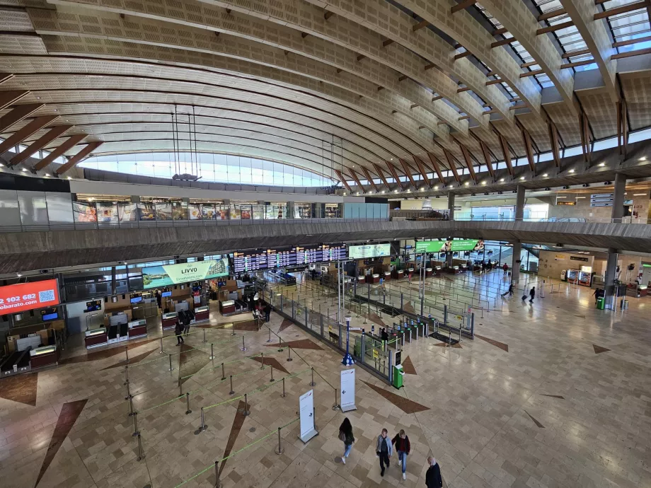 Tenerife Norte Airport departure hall