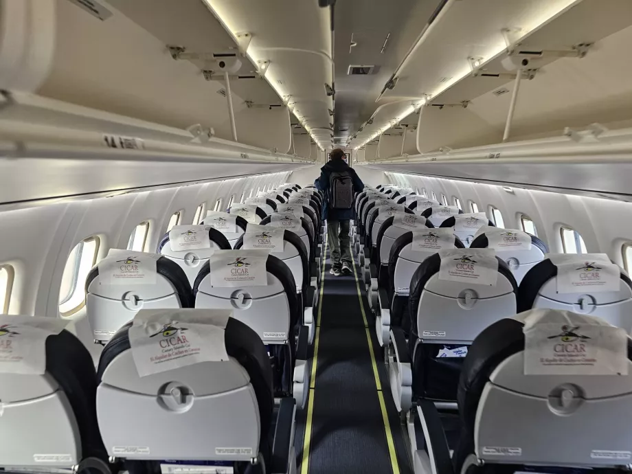 ATR72 Canaryfly cabin