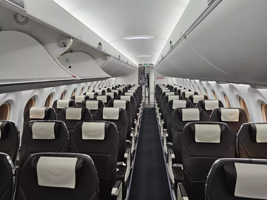 Airbus A220, economy cabin