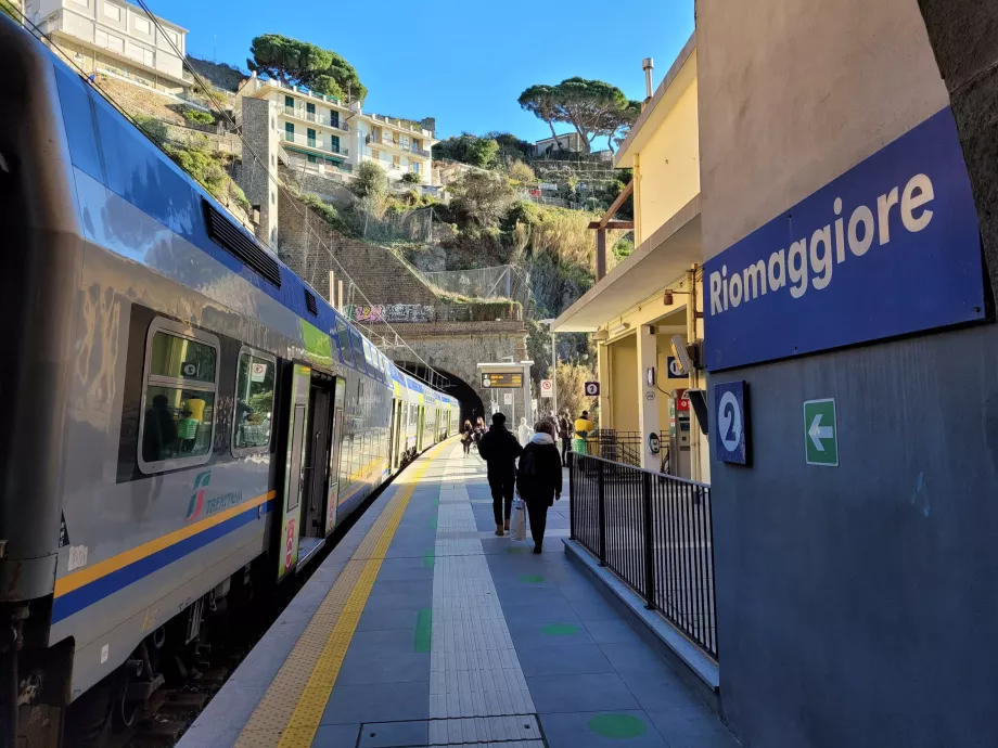 Riomaggiore train station