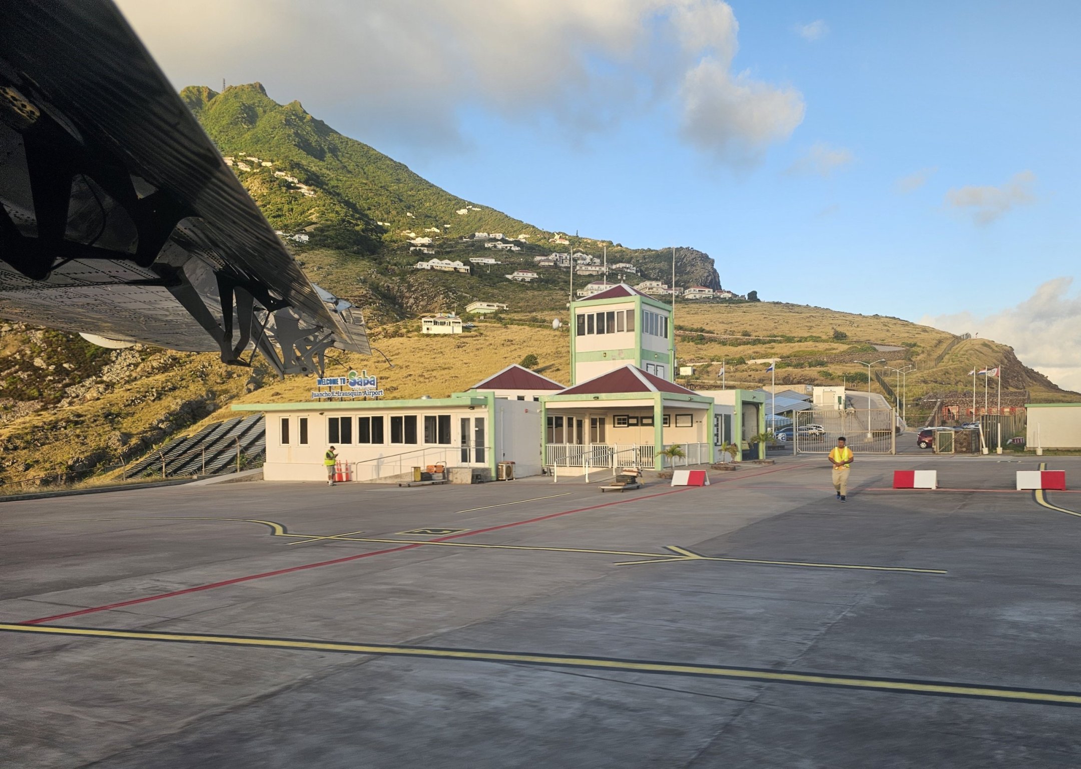 Saba Airport (SAB) - your ultimate guide