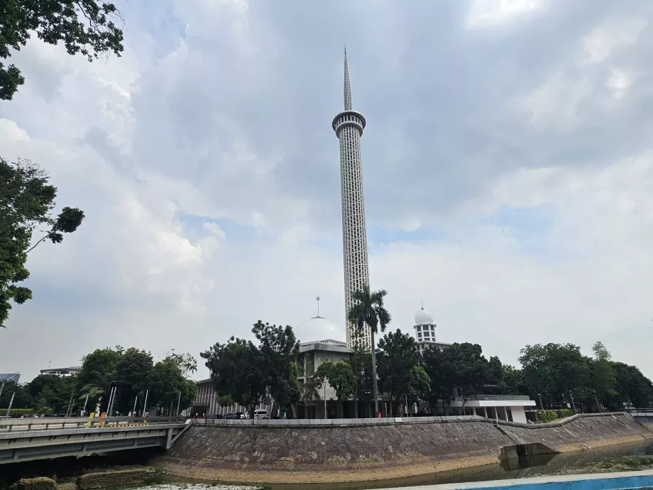 Istiqlal Mosque