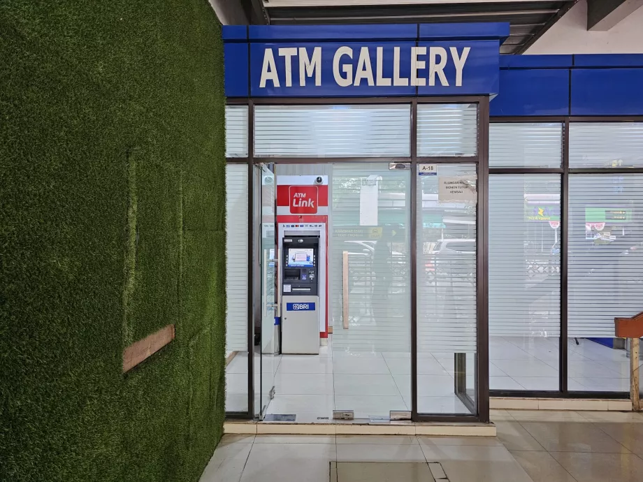 ATMs, arrivals hall