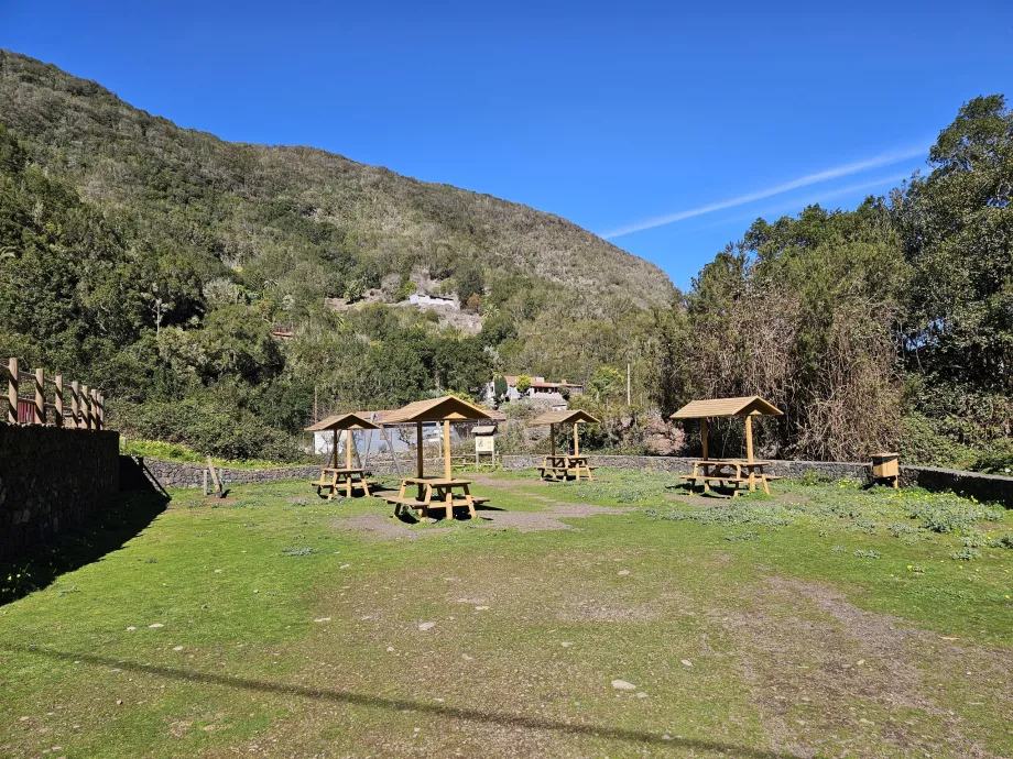 El Cedro picnic area