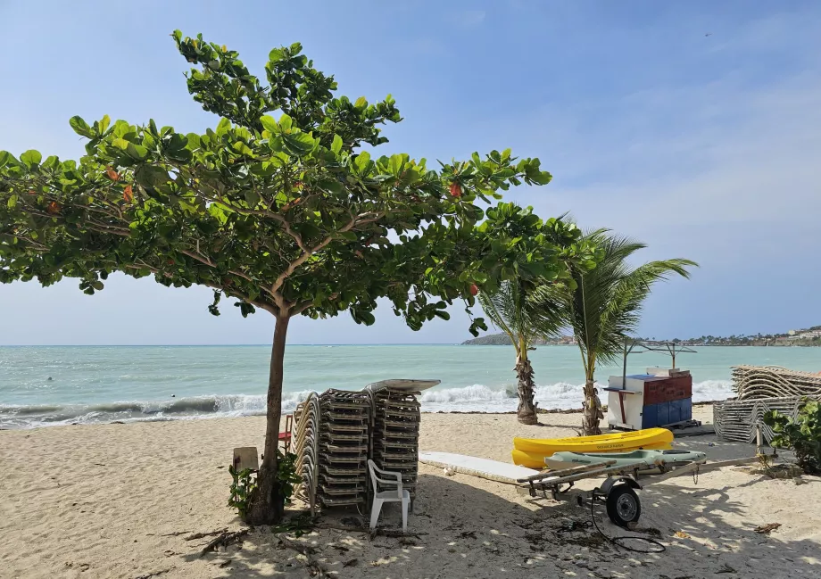 Philipsburg beach