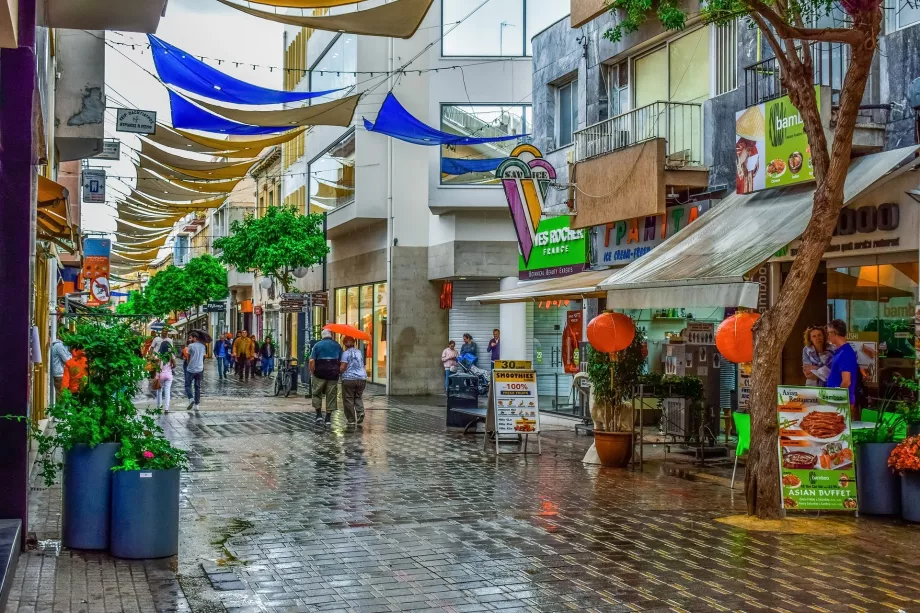 Nicosia main avenue