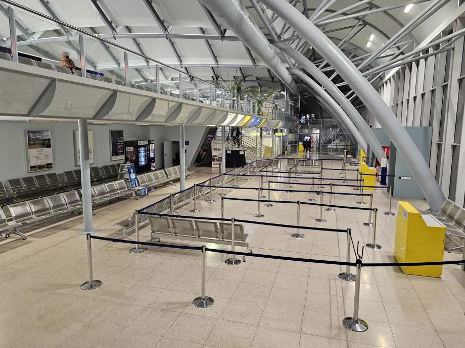 Transit area and departure gates, BRQ Airport