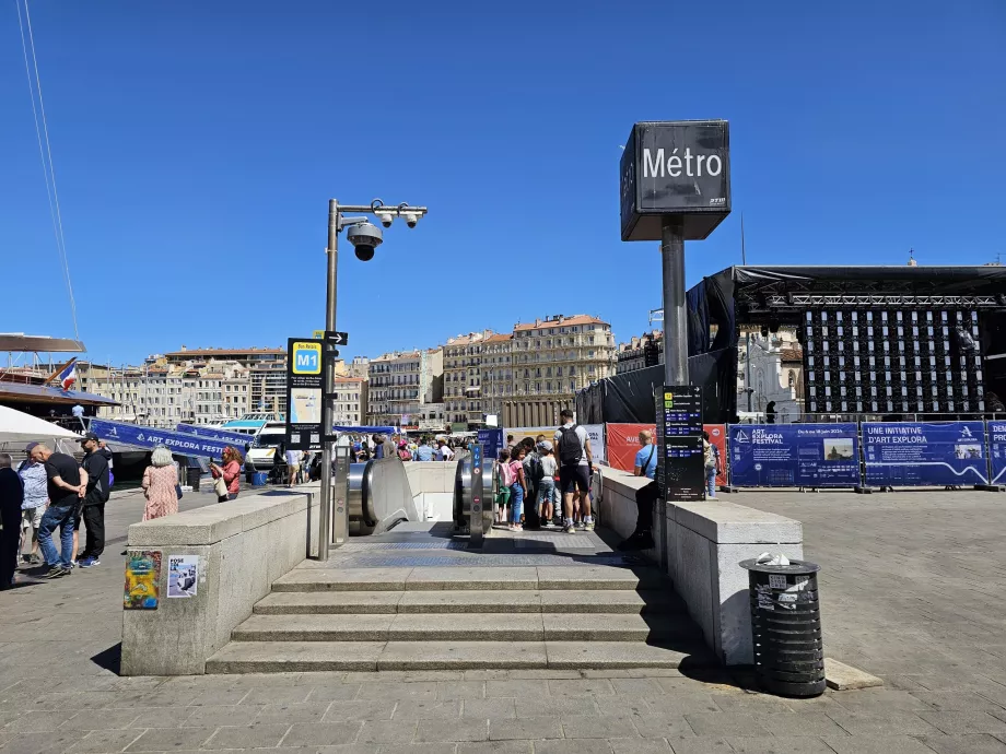 Entrance to the metro station