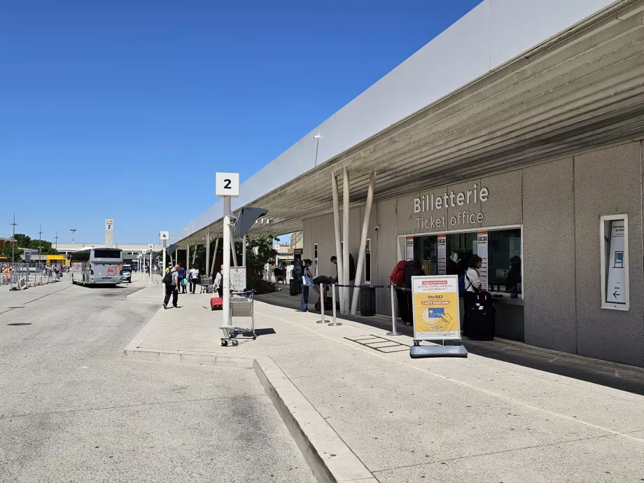 Ticket office, bus station in front of the terminal