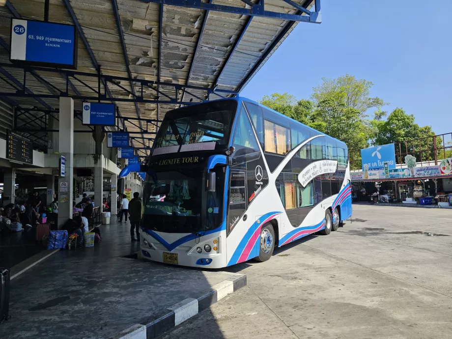 Bus Terminal 2, bus to Bangkok