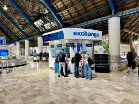 Exchange office in the arrivals hall