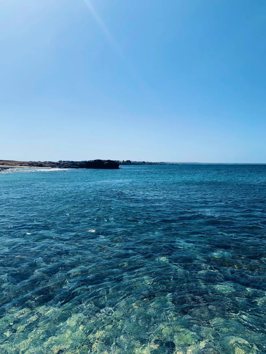 Clear sea in Murdeira