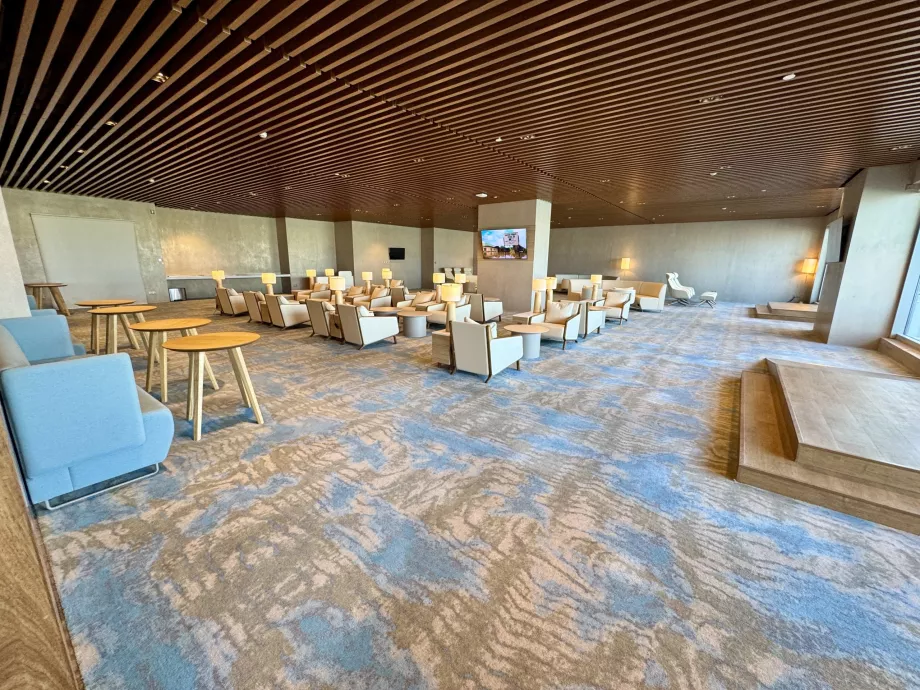 Lounge areas and seats