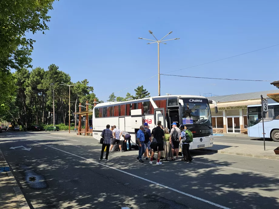 Long distance bus direction Varna