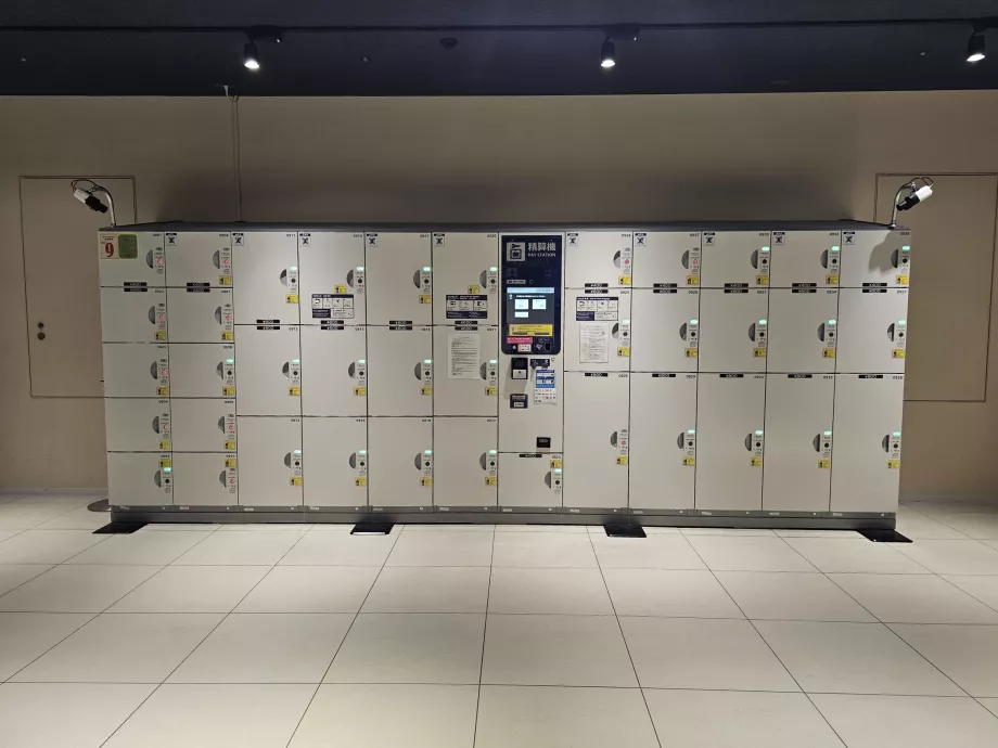 Lockers for luggage